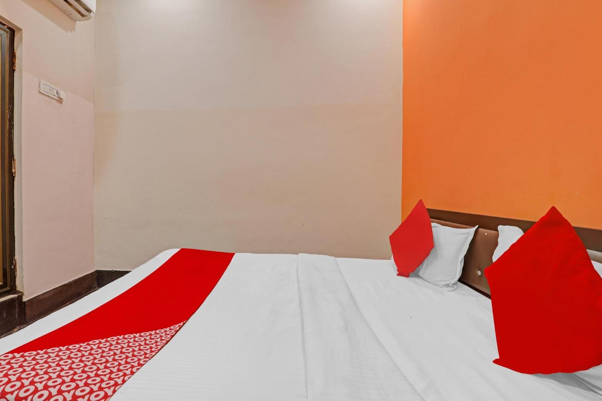 Hotel O New Pacifica Grand Near Phoenix United Lucknow Exterior foto